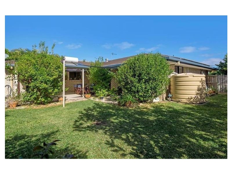 25 Lillywood Circuit, Molendinar QLD 4214