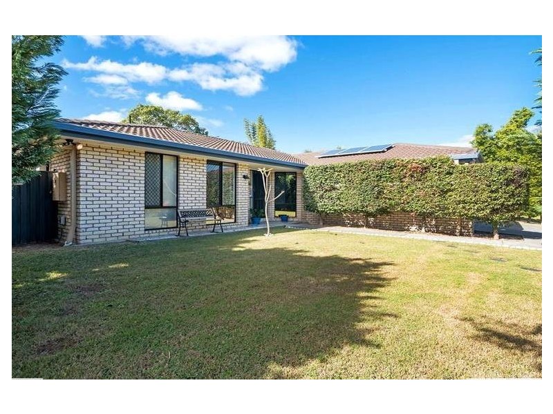 25 Lillywood Circuit, Molendinar QLD 4214