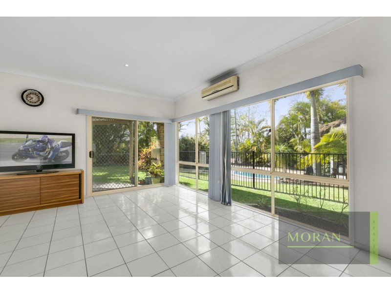 106 Macquarie Avenue, Molendinar QLD 4214