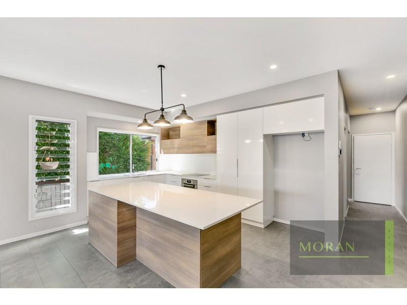 2/21 Cawthray Street, Biggera Waters QLD 4216