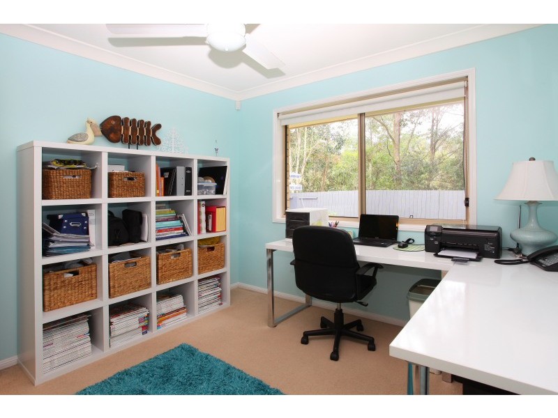 32 Rosegum Drive, Molendinar QLD 4214