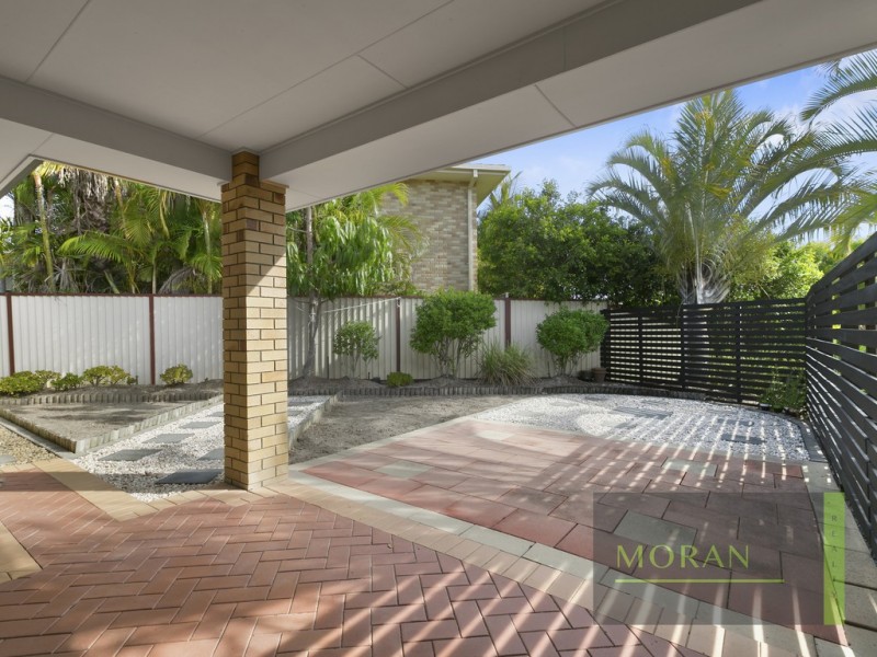 5 Wattlebrush Grove, Molendinar QLD 4214