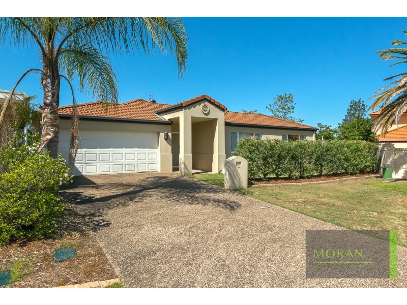 30 Harrow Place, Arundel QLD 4214