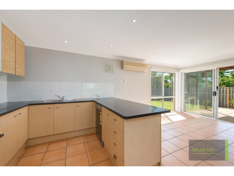 30 Harrow Place, Arundel QLD 4214