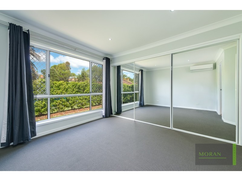 30 Harrow Place, Arundel QLD 4214
