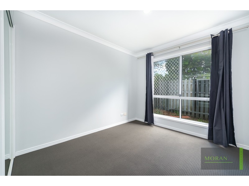 30 Harrow Place, Arundel QLD 4214