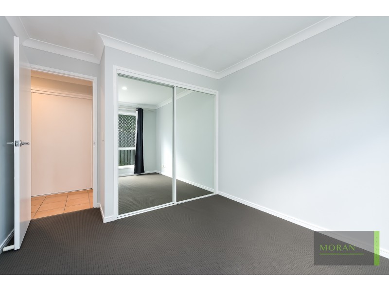 30 Harrow Place, Arundel QLD 4214
