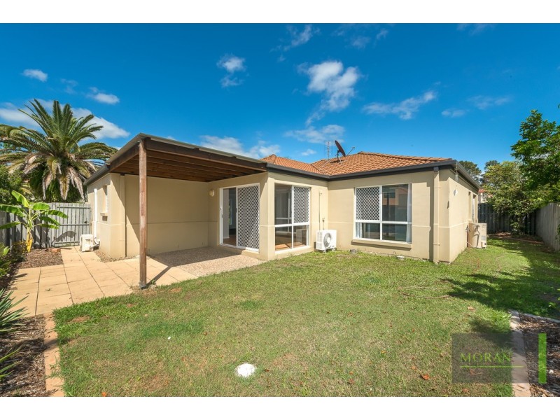 30 Harrow Place, Arundel QLD 4214