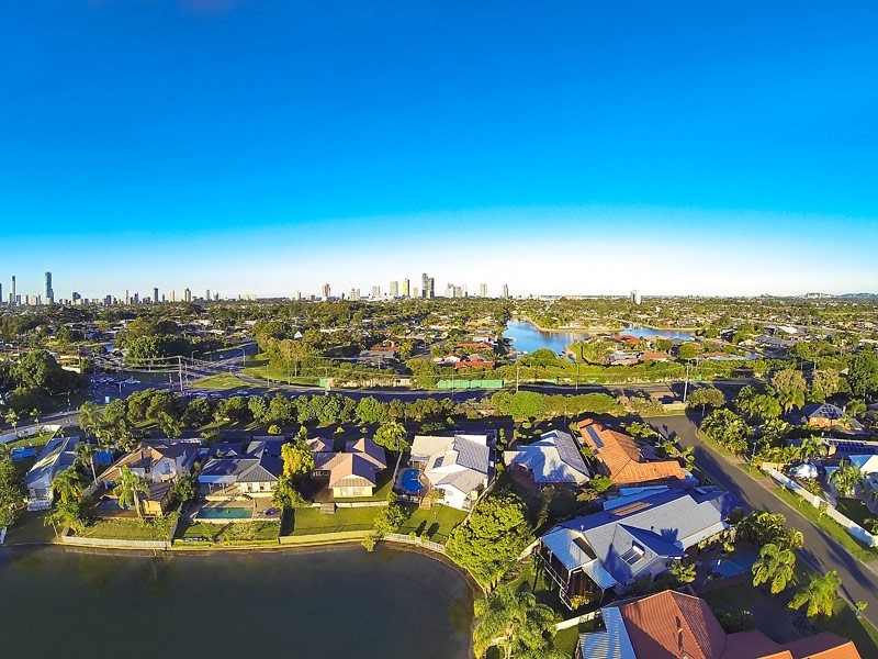 11 Tannah Court, Broadbeach Waters QLD 4218