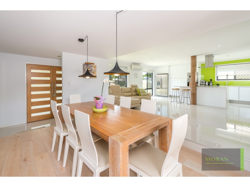 19 Tumbarumba Avenue, Ashmore QLD 4214