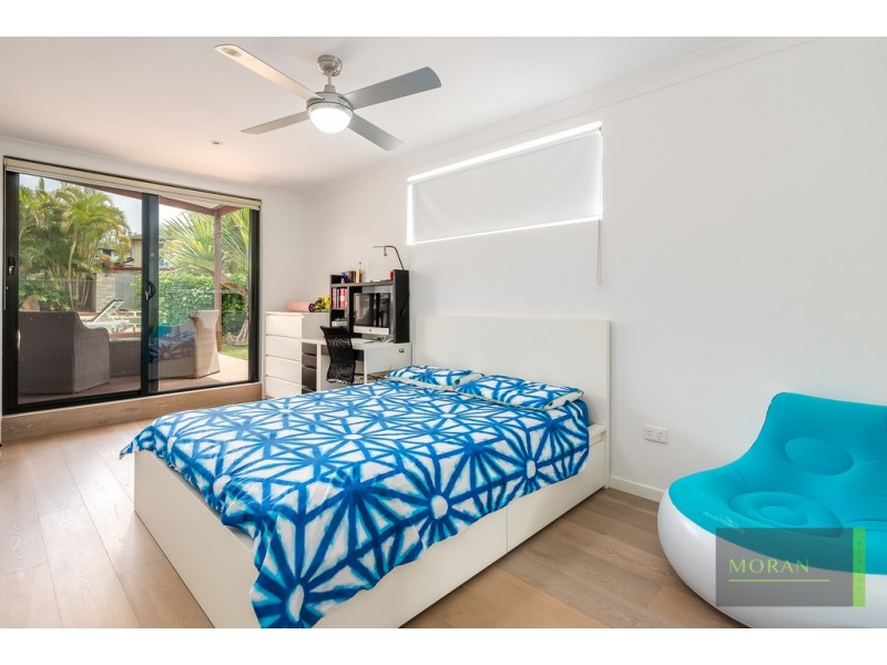 19 Tumbarumba Avenue, Ashmore QLD 4214