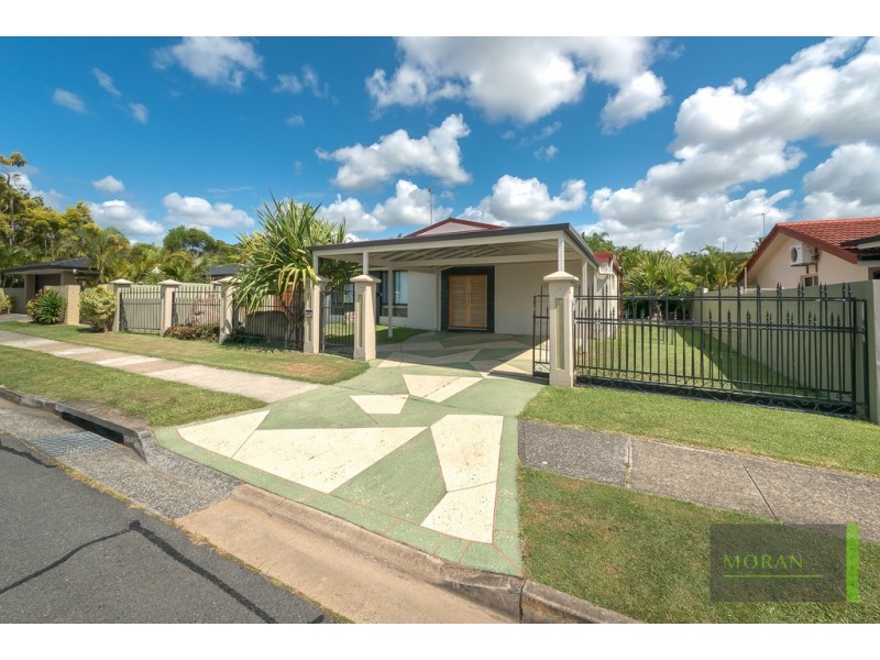 19 Tumbarumba Avenue, Ashmore QLD 4214