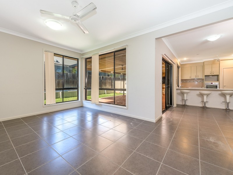 23 Stringybark Drive, Molendinar QLD 4214