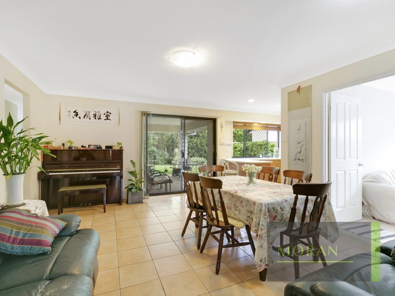 2 Lockwood Place, Molendinar QLD 4214
