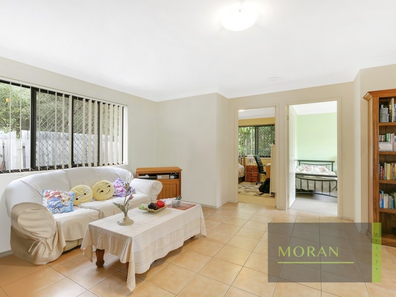 2 Lockwood Place, Molendinar QLD 4214