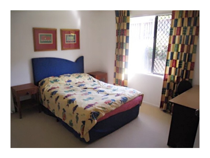 32 Crestwood Drive, Molendinar QLD 4214