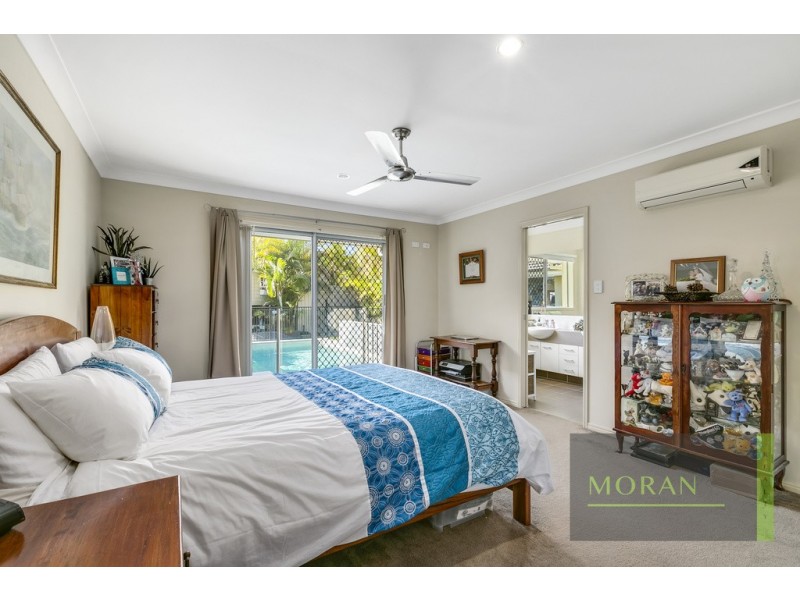 16 Corymbia Way, Molendinar QLD 4214