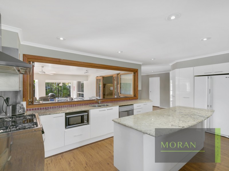 122 Parkwood Boulevard, Parkwood QLD 4214