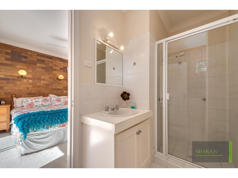 6 Sirius Court, Molendinar QLD 4214