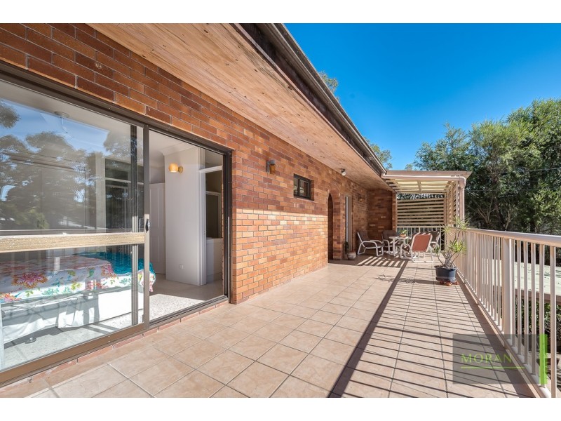 6 Sirius Court, Molendinar QLD 4214