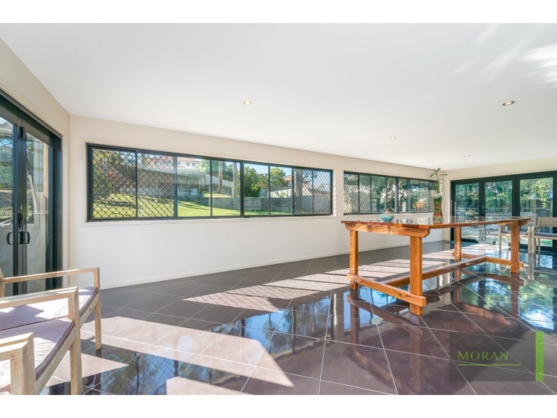 53 Macquarie Avenue, Molendinar QLD 4214