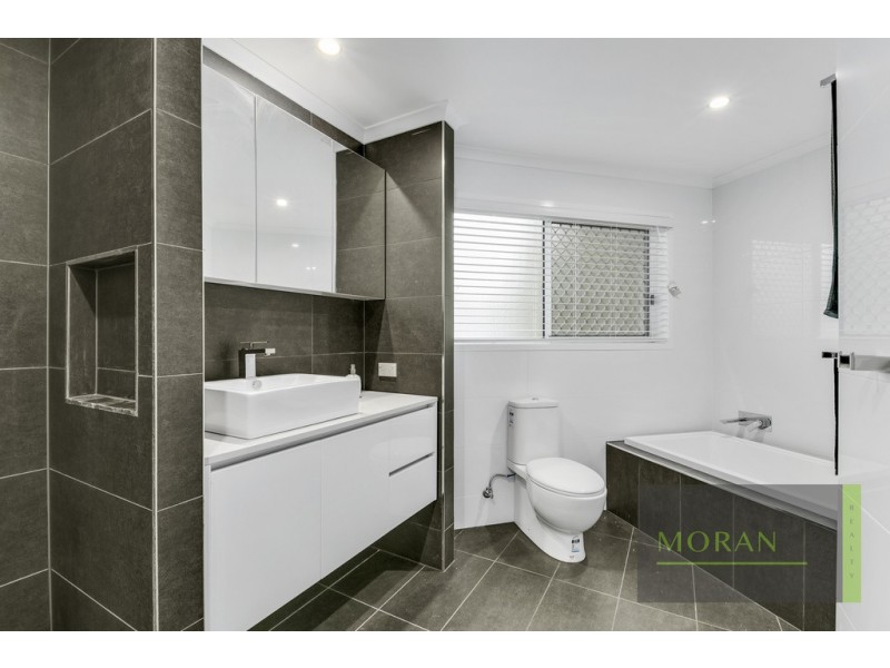 3/40 Government Road, Labrador QLD 4215