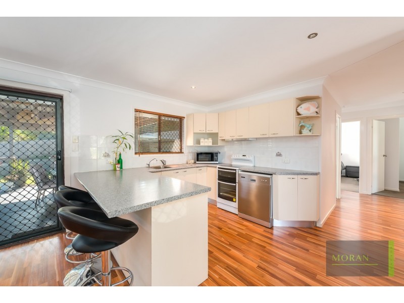 10 Innes Avenue, Molendinar QLD 4214