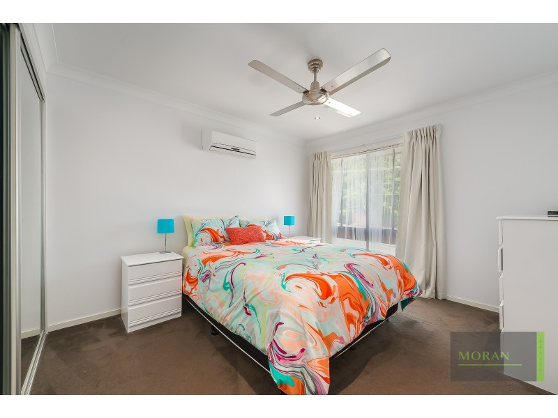 10 Innes Avenue, Molendinar QLD 4214