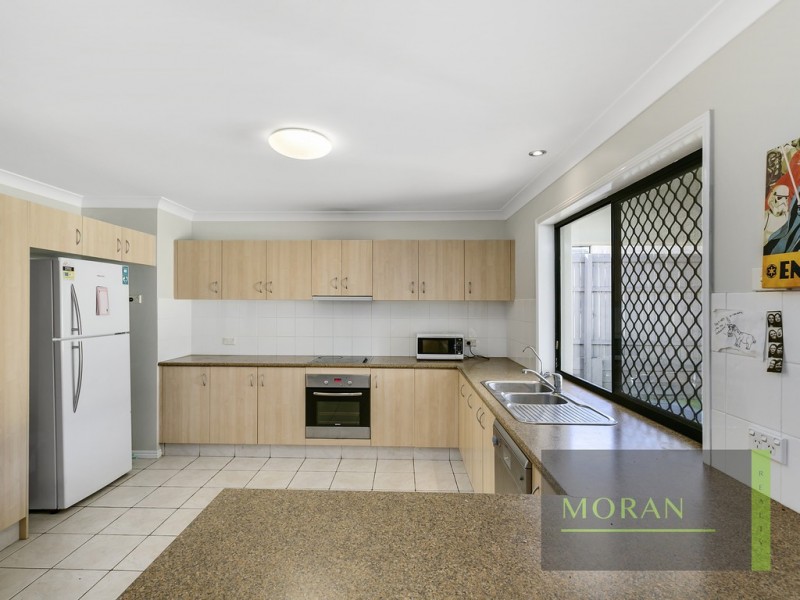 1/1 Marybeth Crescent, Molendinar QLD 4214