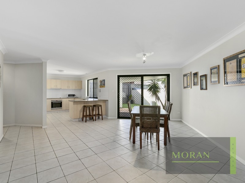 1/1 Marybeth Crescent, Molendinar QLD 4214