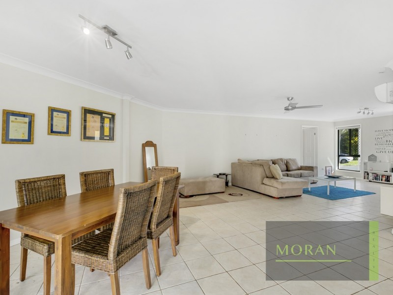 1/1 Marybeth Crescent, Molendinar QLD 4214