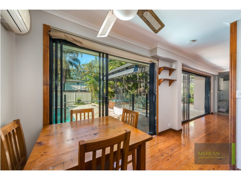 11 Sturt Street, Molendinar QLD 4214