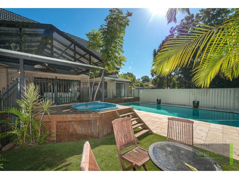 11 Sturt Street, Molendinar QLD 4214