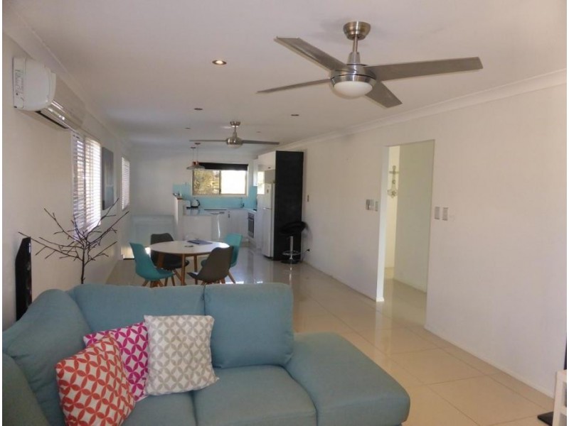 2/23 Miami Shores Parade, Miami QLD 4220