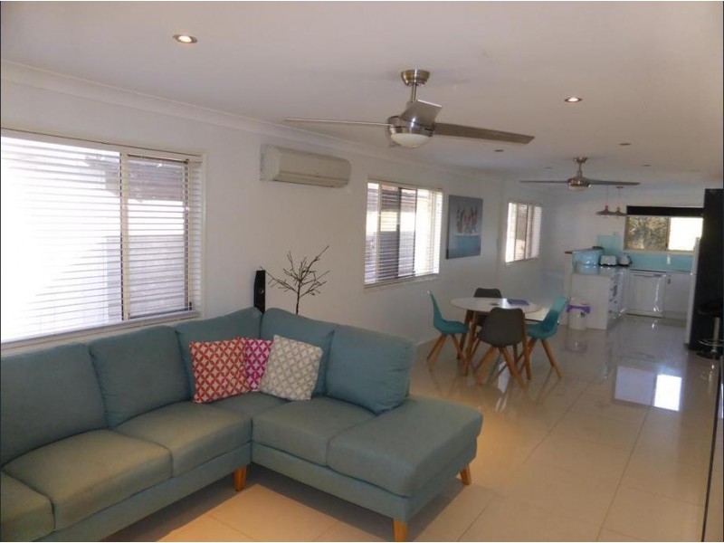 2/23 Miami Shores Parade, Miami QLD 4220