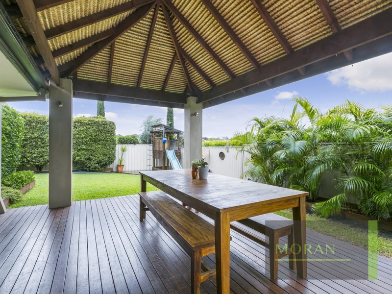 15 Dellwood Circuit, Molendinar QLD 4214