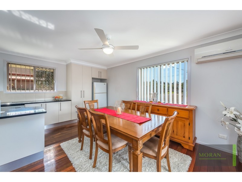 10 Bloodwood Crescent, Molendinar QLD 4214