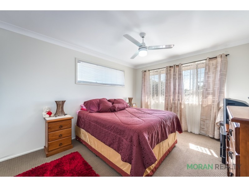 46 Mitchell Avenue, Molendinar QLD 4214