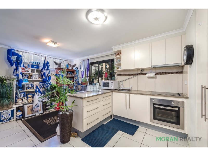 46 Mitchell Avenue, Molendinar QLD 4214