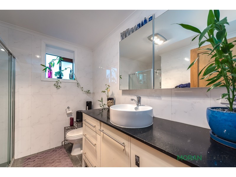 46 Mitchell Avenue, Molendinar QLD 4214