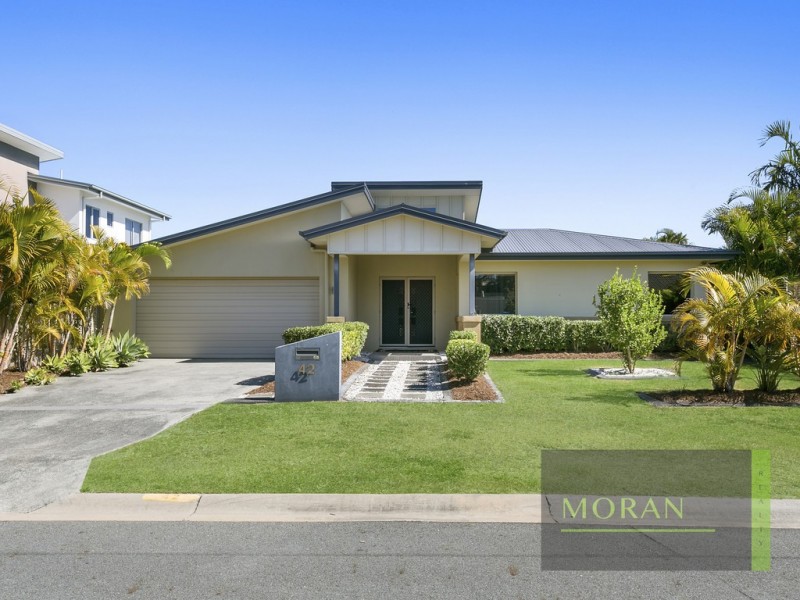 42 Highcrest Circuit, Molendinar QLD 4214