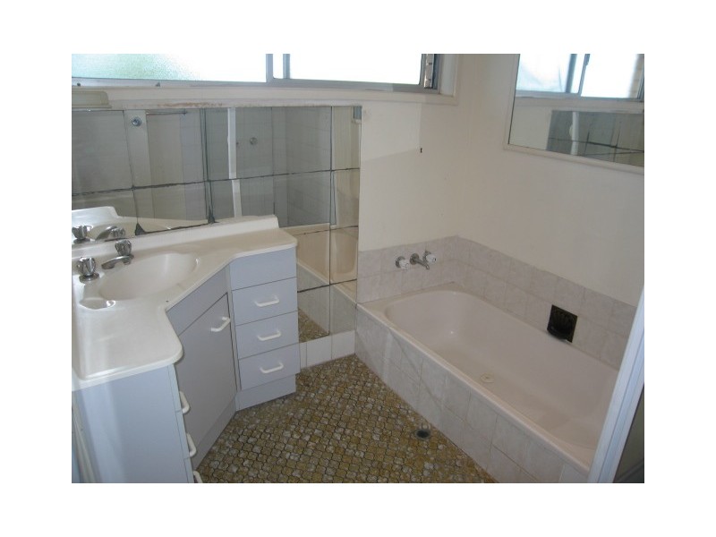 21 Horizon Avenue, Ashmore QLD 4214