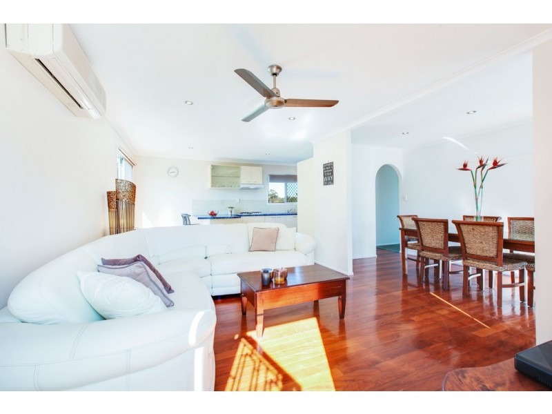 9 Lachlan Avenue, Molendinar QLD 4214