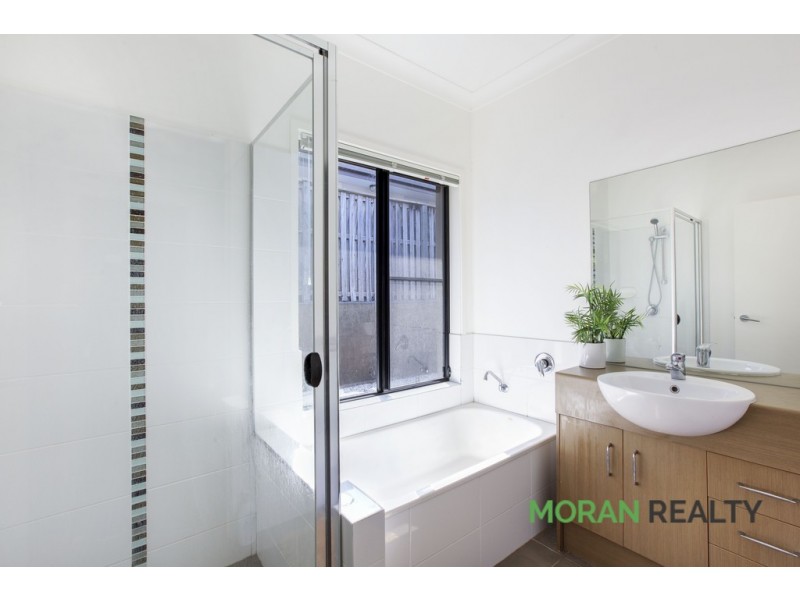 24A Kelsey Circuit, Nerang QLD 4211