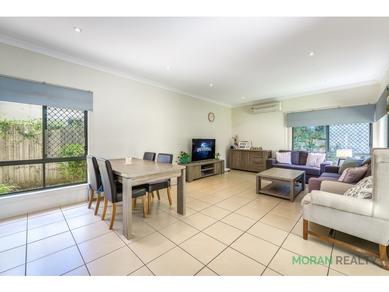 28 Highcrest Circuit, Molendinar QLD 4214