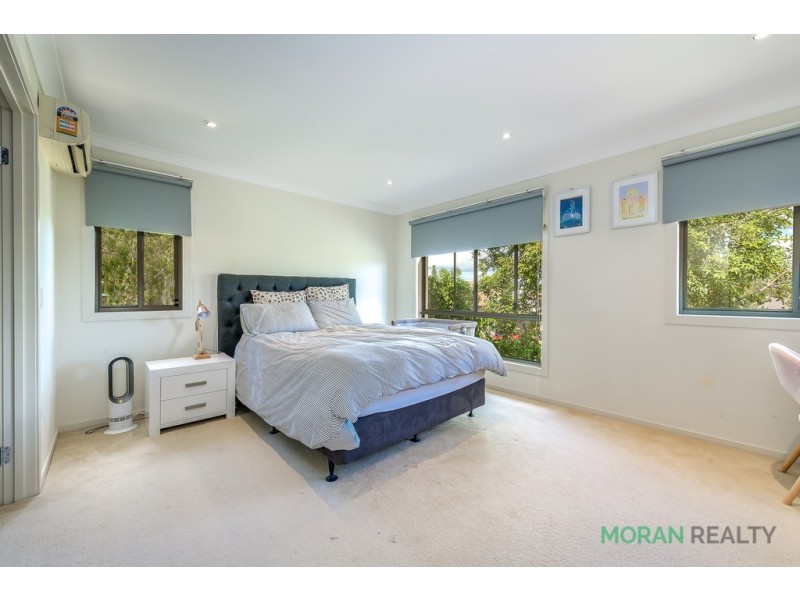 28 Highcrest Circuit, Molendinar QLD 4214