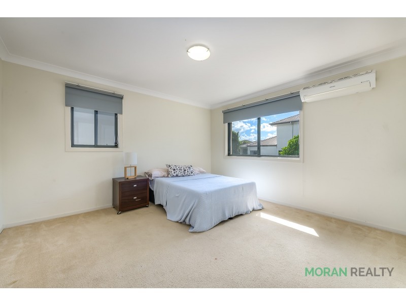 28 Highcrest Circuit, Molendinar QLD 4214