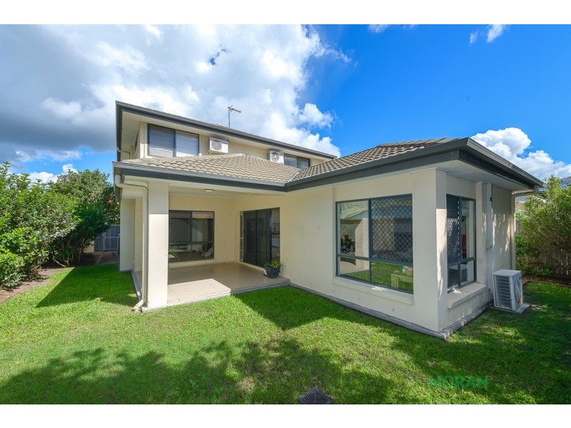28 Highcrest Circuit, Molendinar QLD 4214