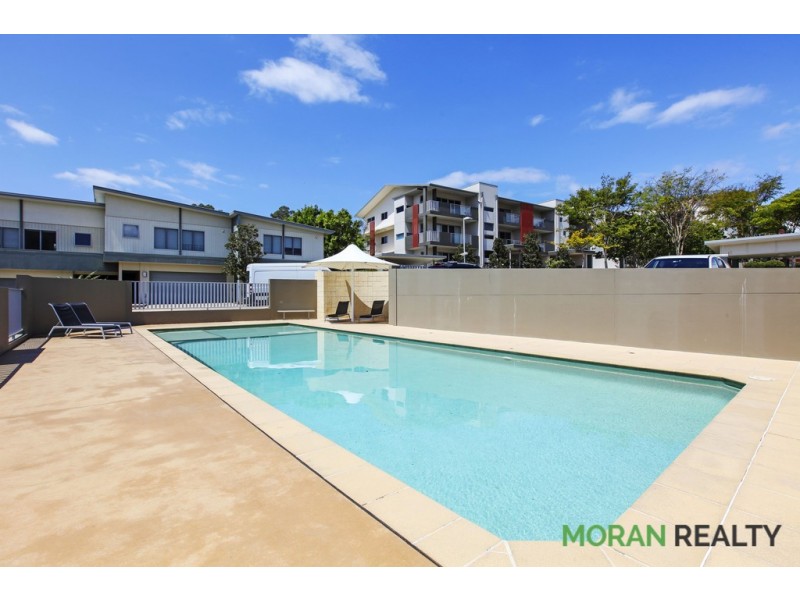 30/1 Boulton Drive, Nerang QLD 4211