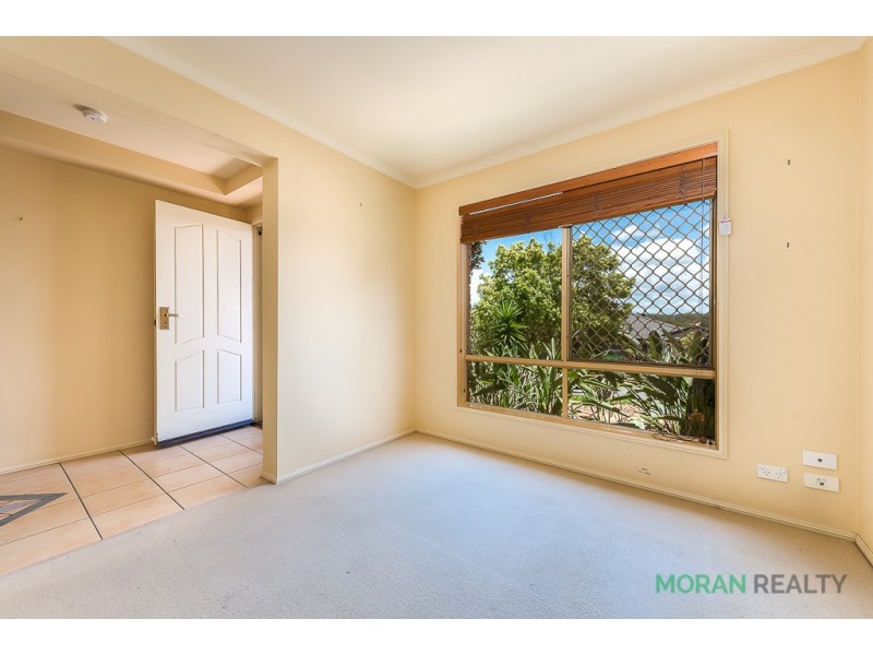 21 Lillywood Circuit, Molendinar QLD 4214